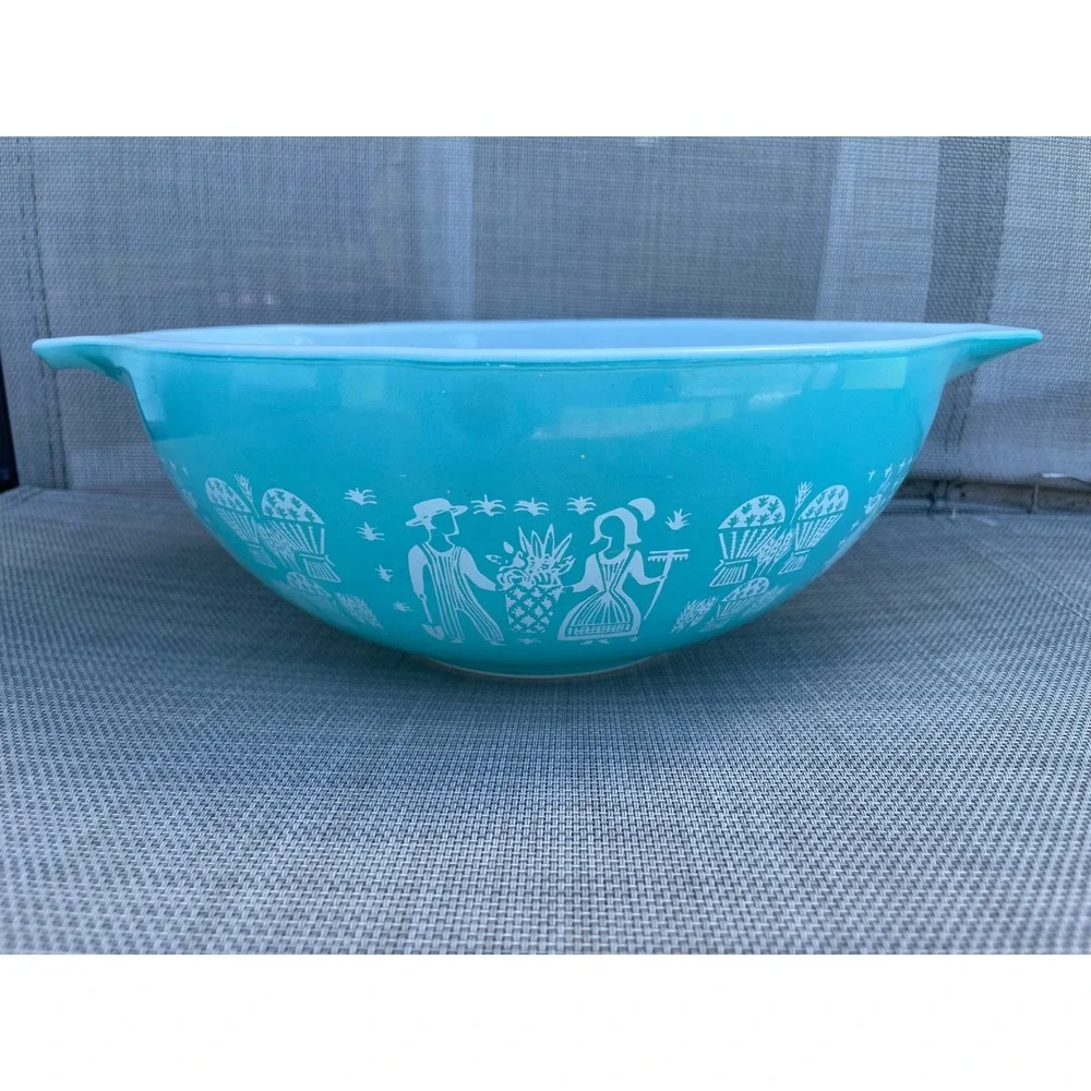Pyrex Mixing Bowl Butterprint Turquoise Blue White Excellent Cinderella 444 4qt
